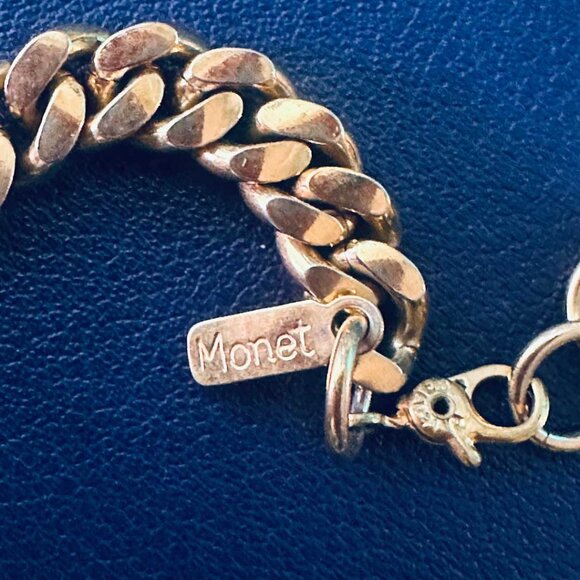 Vintage Monet Curb Link Bracelet – Unisex Gold-Tone 7 Inch - Picture 2 of 6